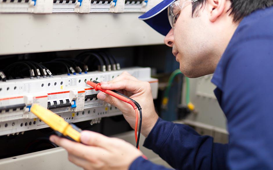 tarif horaire d'un électricien Paris 2